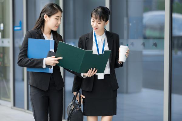 《工贸类企业管理职位实用手册：提升职场竞争力必备攻略》 图2