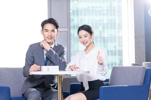 《云南工商企业管理大学：培养新一代企业管理精英》图1