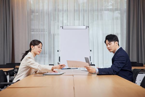 《职场笔记：培养领导力的秘诀与实践》 图1