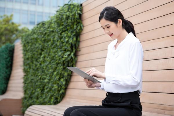 互联网企业转型改革：从传统经营到数字化升级图1
