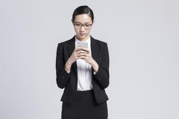 基于现代企业管理的公文包：提高办公效率的利器图1