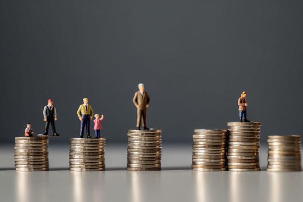 总行经营决策方面观点分析：对我国金融行业发展的思考 图2