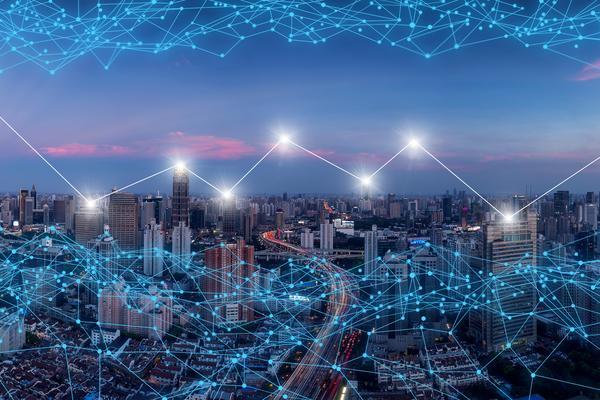 互联网时代企业转型的挑战与机遇 图2