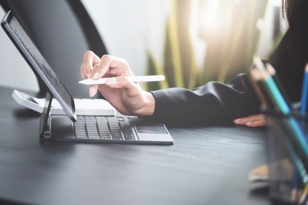 审计在企业转型升级中的服务作用与价值 图1