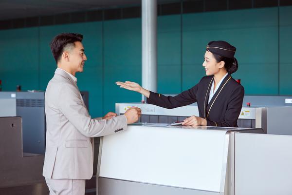 客运企业转型发展的策略与实践 图1