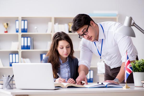 教师学科专业知识直播：重构教育生态的战略路径 图2