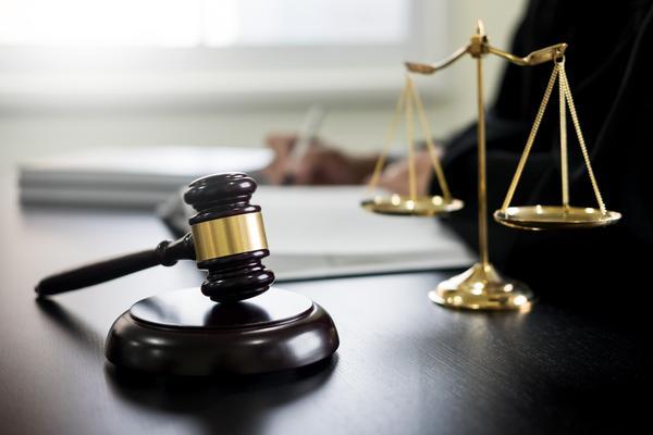 刑事案件担保人出国限制的法律分析与风险管理 图2