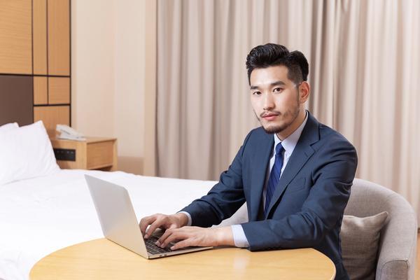 贷款电话沟通中的用户体验困境与改进路径 图1