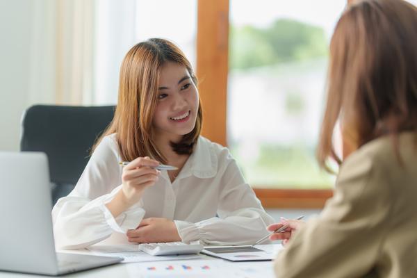 阿里巴巴:打造全球领先的电子商务平台 图1