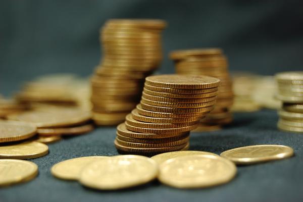 《金融行业动态：2023年最新资讯与分析》 图2