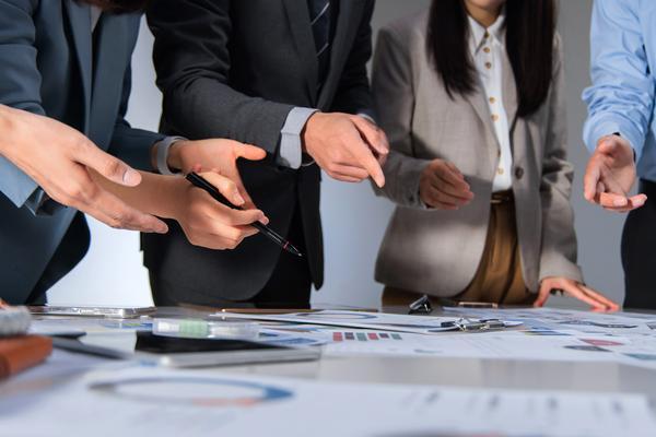 白送客户的商业模式：检测行业的专业化服务外包与公信力货币化 图2