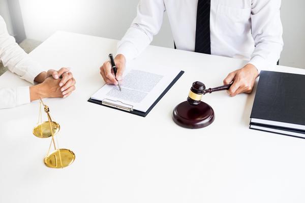 贷款公司多收服务费问题及法律风险管理 图2