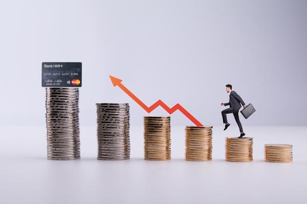 私募基金：普通投资者的投资机会与风险管理 图1