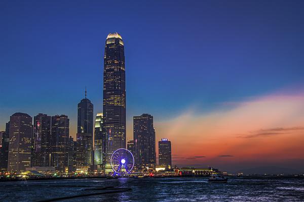 《跨文化管理分析案例撰写技巧与实践》图1