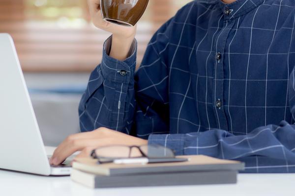 根据市场需求调整企业管理服务价格策略图1